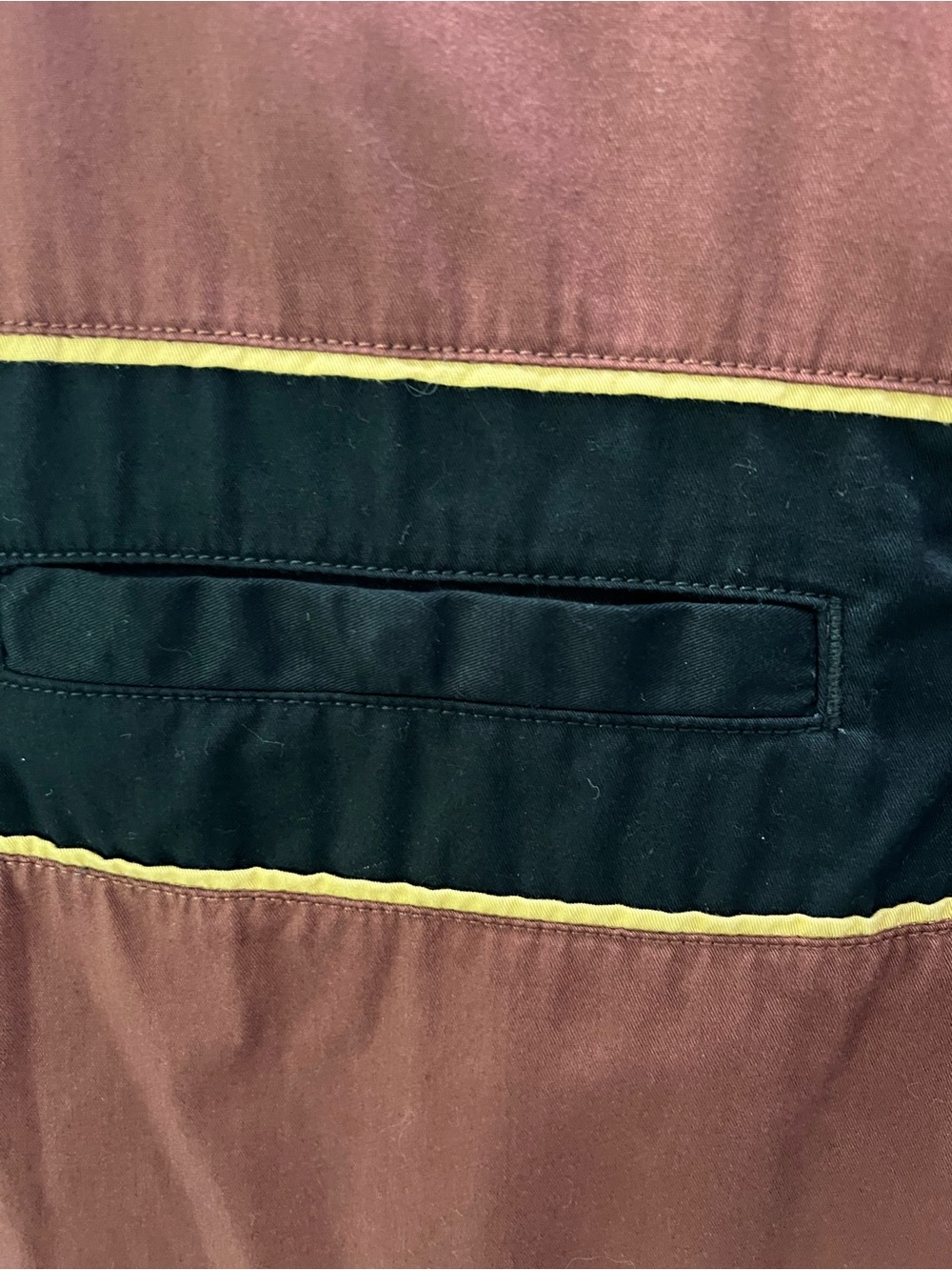 Harley-Davidson Maroon and Black Short Sleeve Button-Up Shirt with Gold Trim - Picture 4 of 7